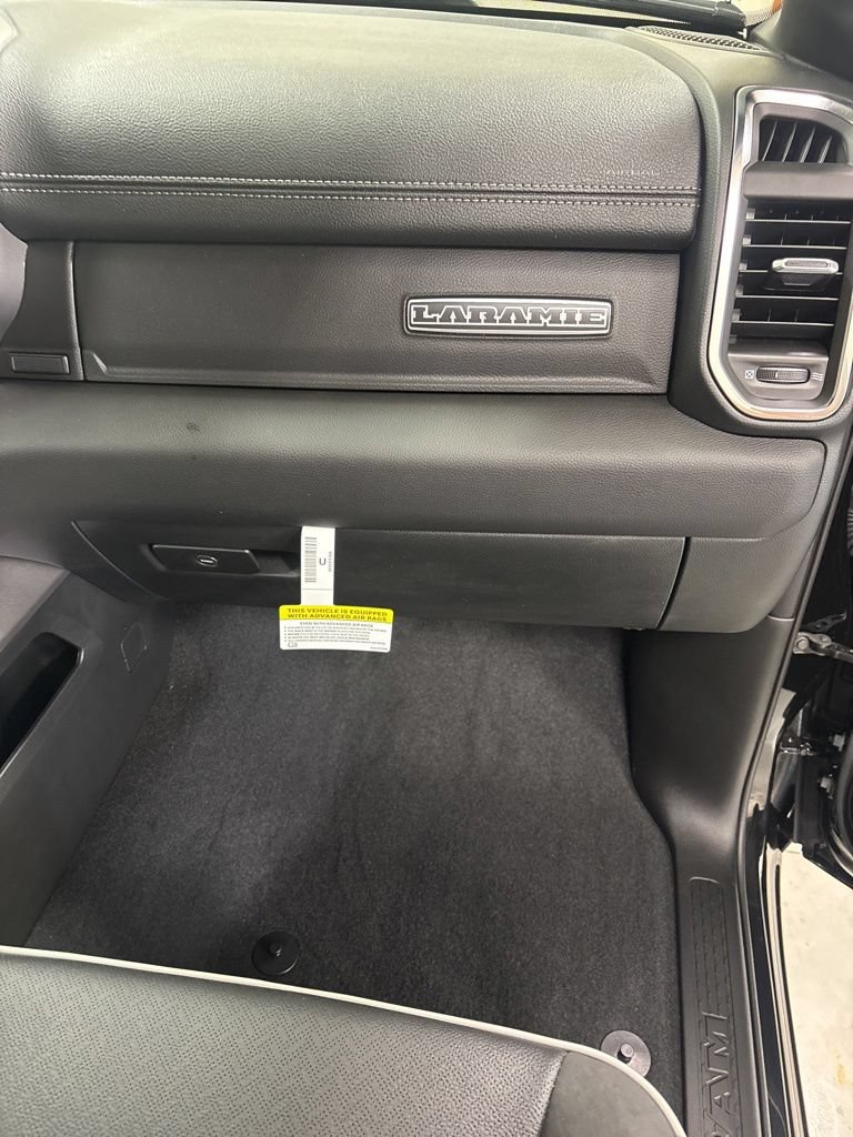New 2026 RAM 1500 Laramie w/ Sport Appearance Package AWD/4WD image 28