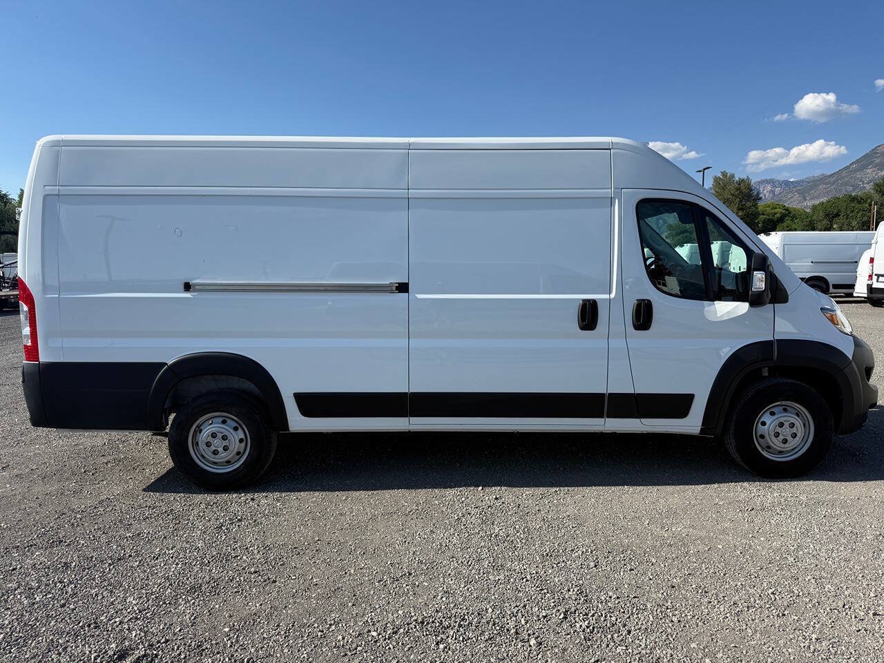 Used 2023 RAM ProMaster 3500 FWD image 2
