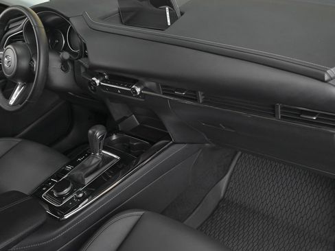 Certified 2025 MAZDA CX-30 AWD 2.5 S w/ Preferred Package image 18