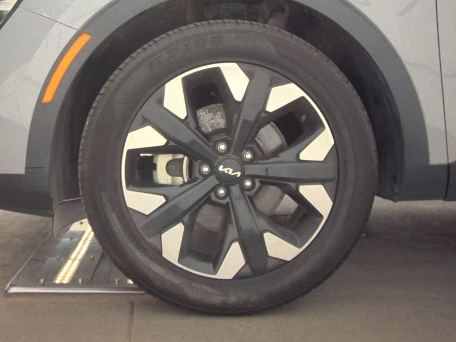 Used 2023 Kia Sportage X-Line w/ X-Line Premium Package AWD/4WD image 19
