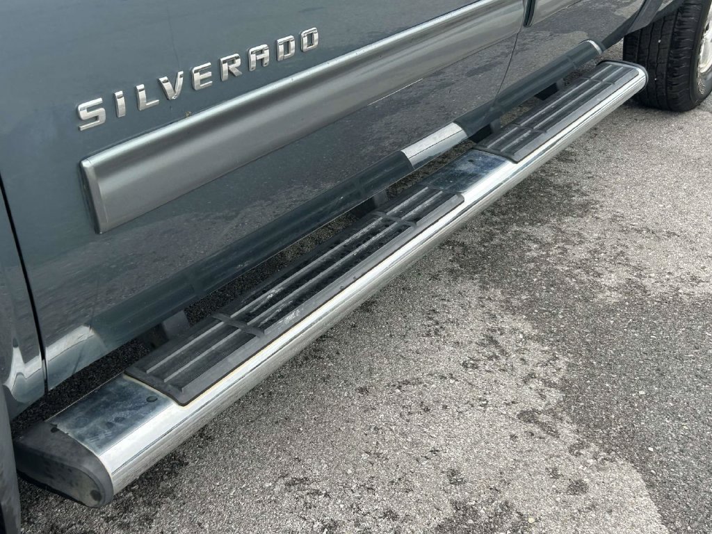Used 2013 Chevrolet Silverado 1500 LT w/ All-Star Edition AWD/4WD image 11