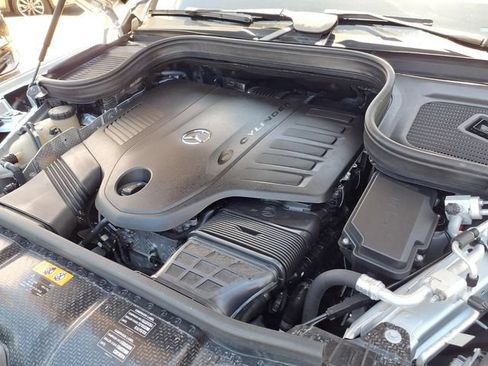 Used 2020 Mercedes-Benz GLS 450 4MATIC image 30