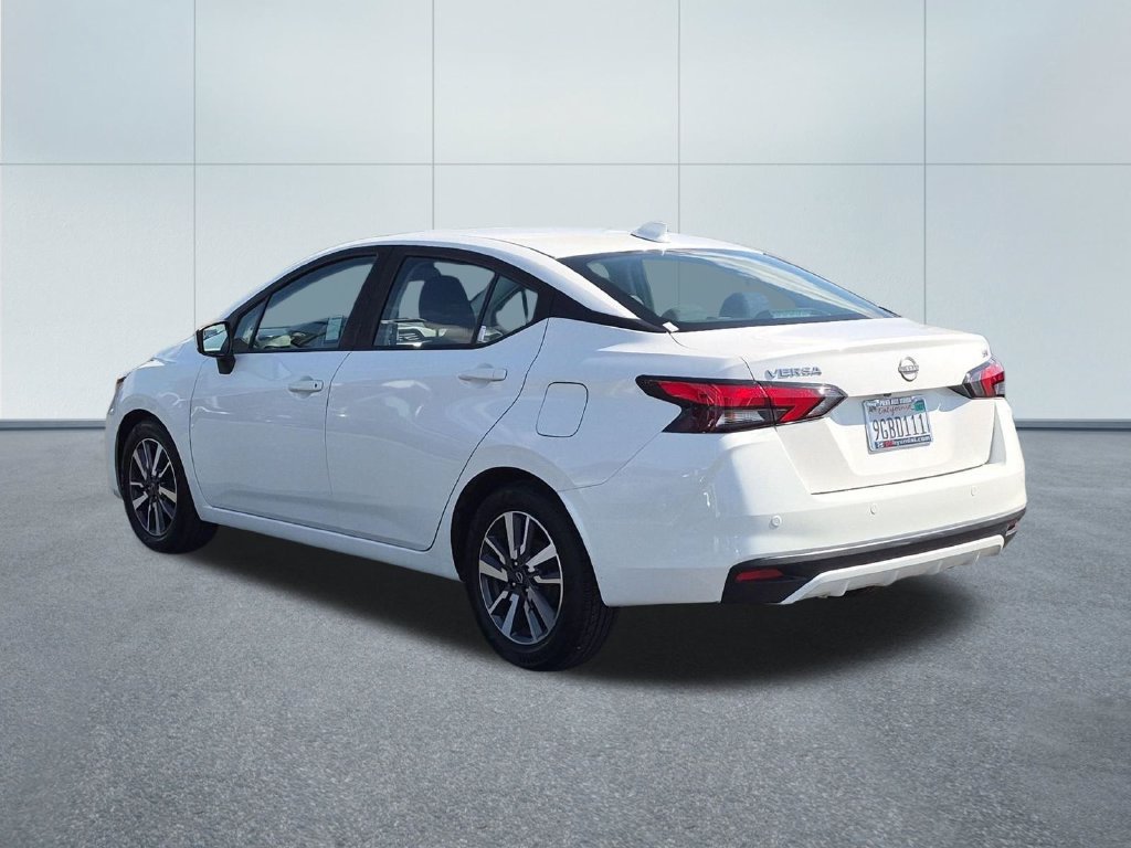Used 2023 Nissan Versa SV FWD image 4