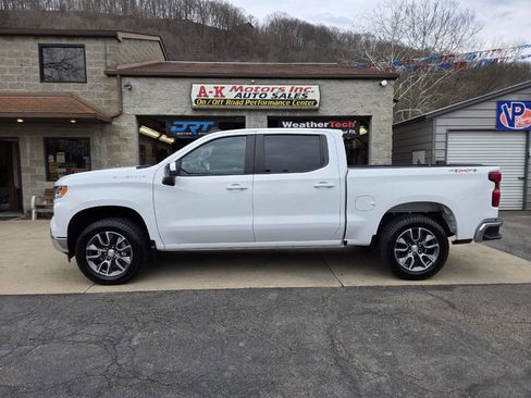 Used 2023 Chevrolet Silverado 1500 LT image 5