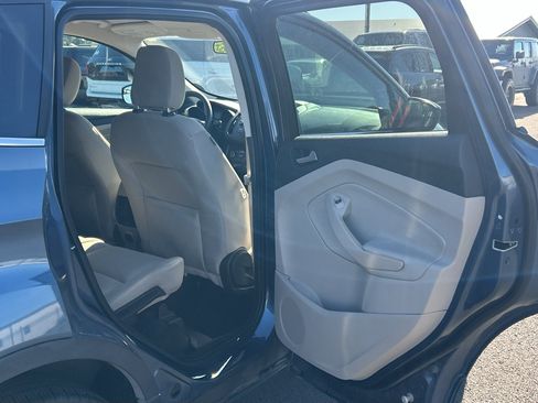 Used 2018 Ford Escape SE AWD/4WD image 25