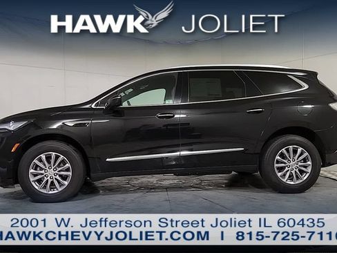 Used 2024 Buick Enclave Premium FWD image 3