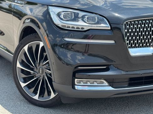 Used 2022 Lincoln Aviator Reserve w/ Equipment Group 201A RWD image 2