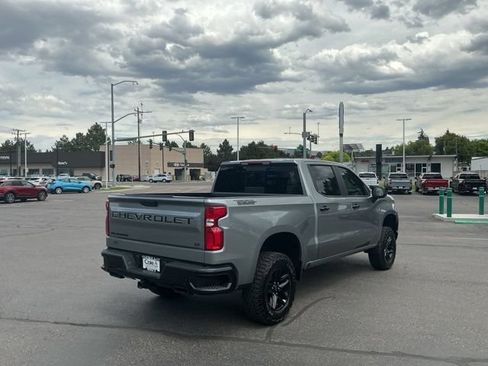 Used 2026 Chevrolet Silverado 1500 LT Trail Boss w/ LT Trail Boss Premium Package AWD/4WD image 3