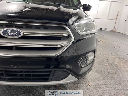 Used 2018 Ford Escape SEL image 11