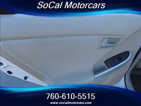 Used 2010 Toyota Prius Two image 24