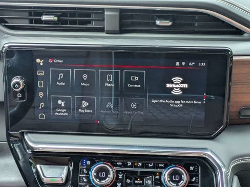 Used 2024 GMC Sierra 1500 Denali Ultimate AWD/4WD image 17