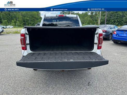 Used 2019 RAM 1500 Laramie AWD/4WD image 5