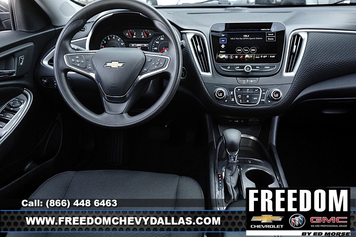 Certified 2025 Chevrolet Malibu LT FWD image 13