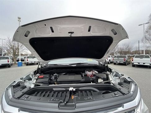 New 2025 Chevrolet Silverado 1500 LTZ w/ Technology Package image 31