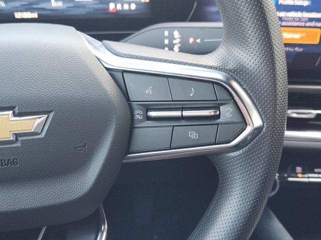 Used 2025 Chevrolet Equinox EV LT FWD image 29