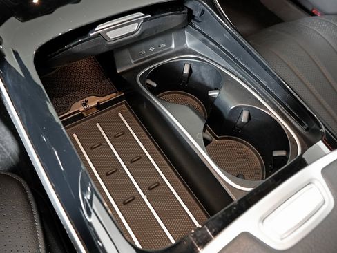 Certified 2022 Mercedes-Benz S 500 4MATIC image 24