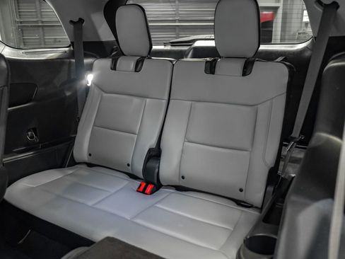 Used 2021 Ford Explorer XLT w/ Equipment Group 202A image 38