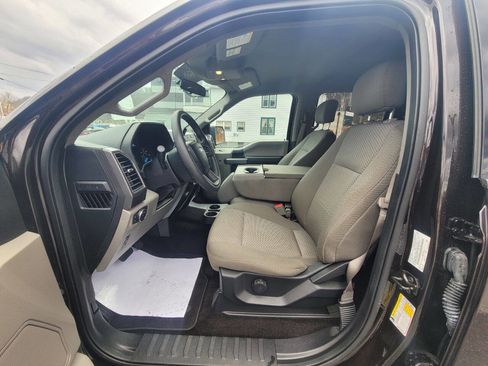 Used 2018 Ford F150 XLT image 15