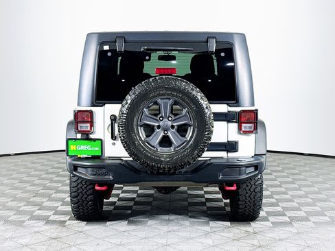 Used 2017 Jeep Wrangler Unlimited Rubicon w/ Quick Order Package 24Z Recon image 8