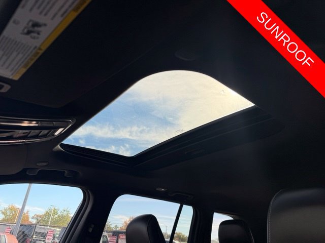 Used 2023 Jeep Grand Cherokee Altitude AWD/4WD image 46