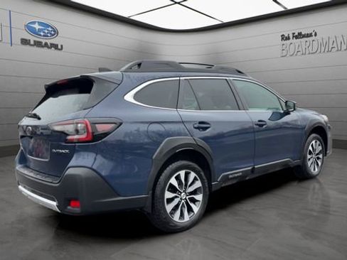 Used 2023 Subaru Outback Limited image 5