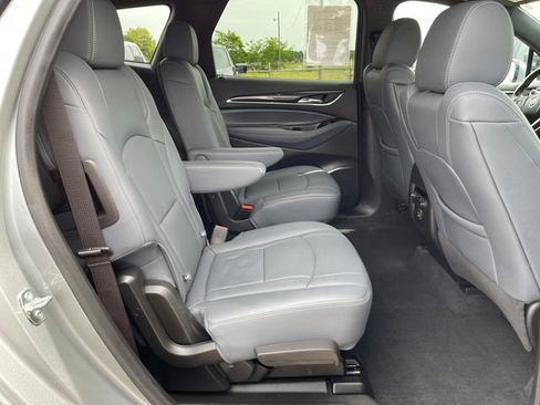 Used 2024 Buick Enclave Essence w/ Sport Touring Edition AWD/4WD image 57