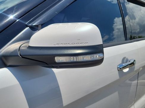 Used 2013 Ford Explorer Limited AWD/4WD image 8
