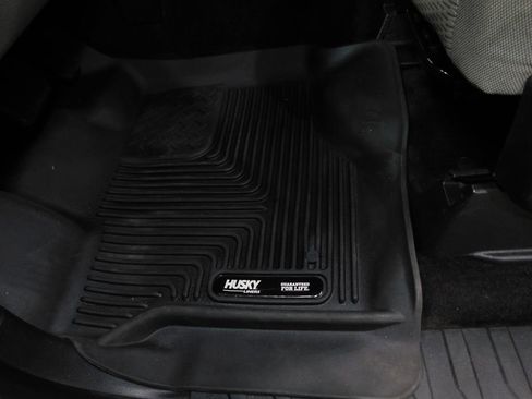 Used 2015 Ford F150 XLT image 37