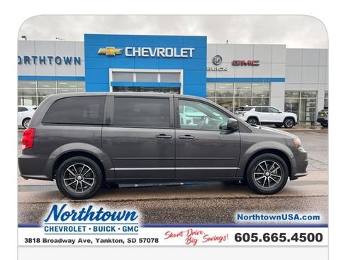 Used 2017 Dodge Grand Caravan SE FWD image 7