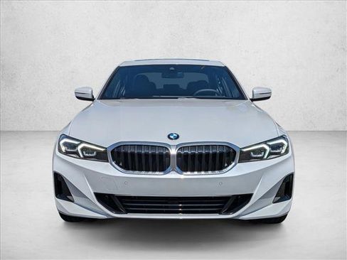 New 2026 BMW 330i Sedan w/ Convenience Package RWD image 6