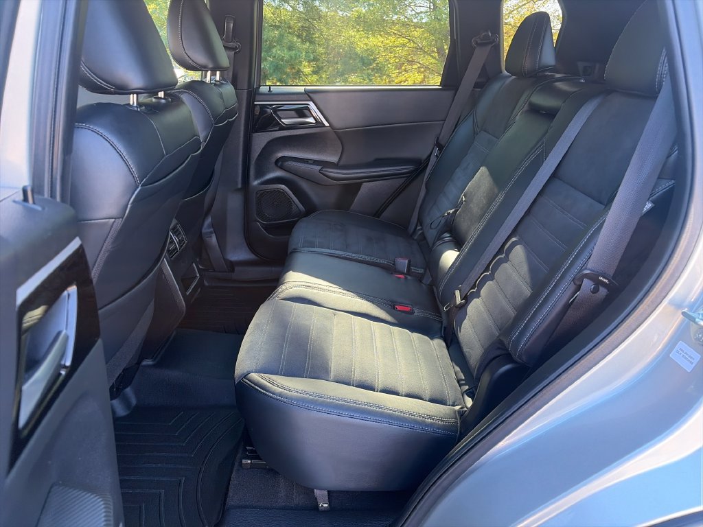 Used 2022 Mitsubishi Outlander SE AWD/4WD image 24