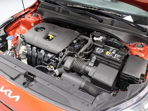 Used 2022 Kia Forte GT-Line w/ GT-Line Premium Package image 16