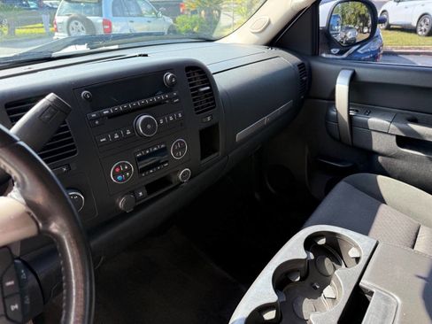 Used 2011 Chevrolet Silverado 1500 LT w/ All-Star Edition image 6