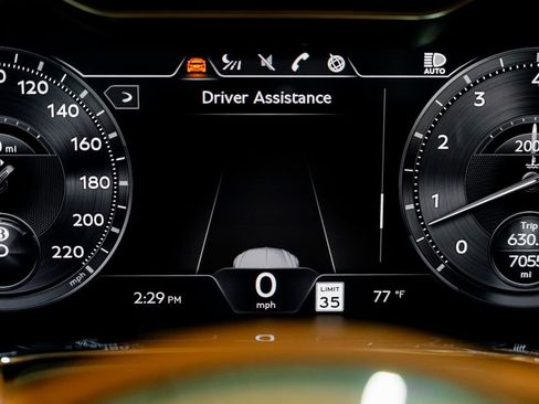 Used 2023 Bentley Flying Spur W12 AWD/4WD image 52
