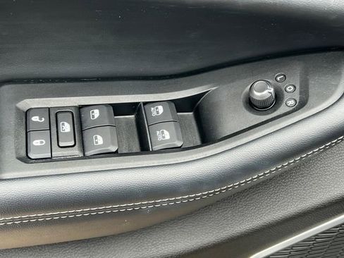 Used 2022 Jeep Grand Cherokee Limited 4xe w/ Luxury Tech Group II image 16