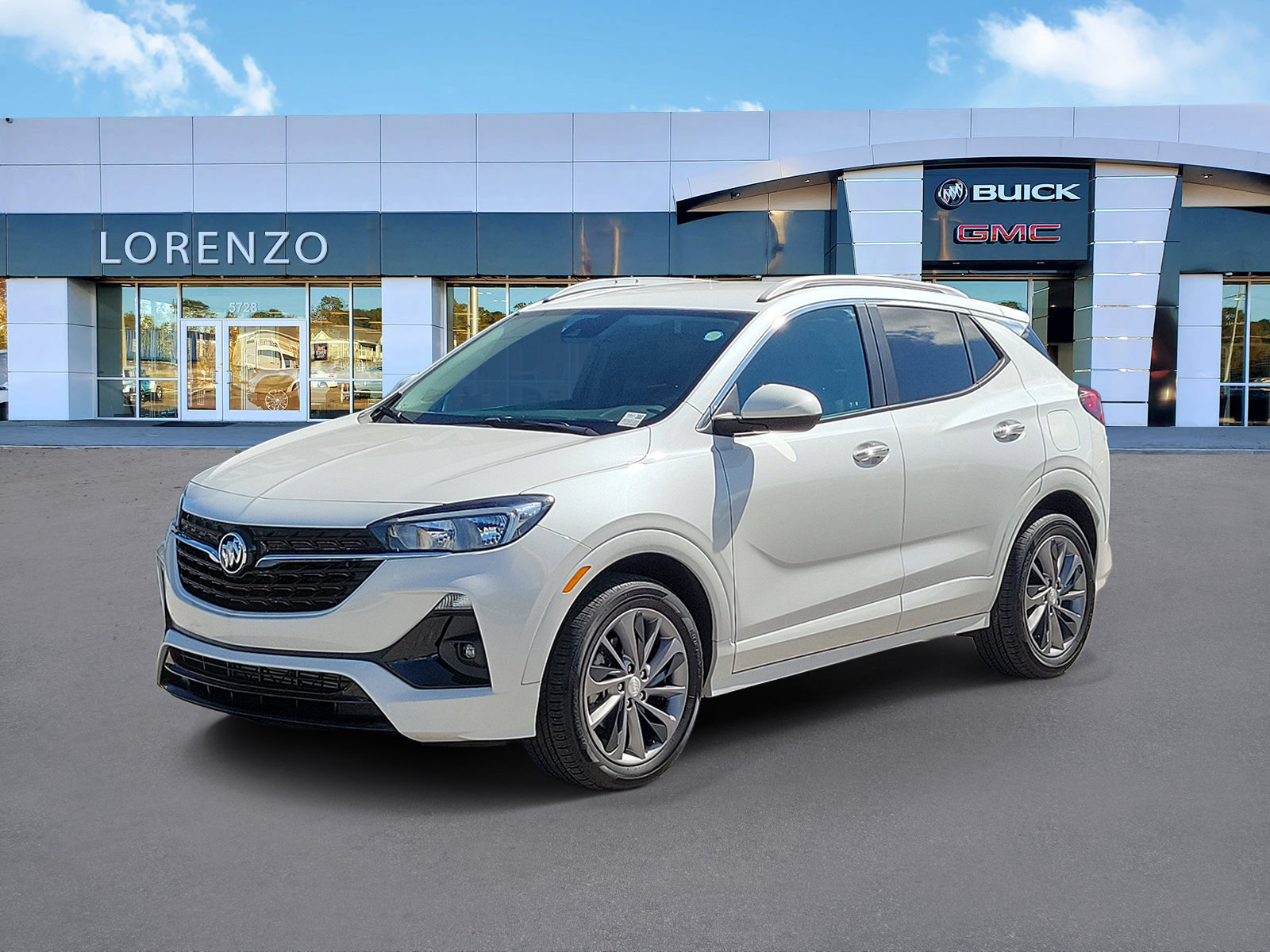 Used 2023 Buick Encore GX Select w/ Sport Touring Package FWD image 1