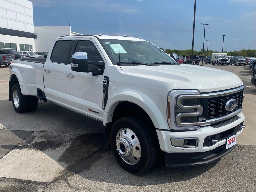 Used 2024 Ford F450 Platinum w/ FX4 Off-Road Package AWD/4WD image 7