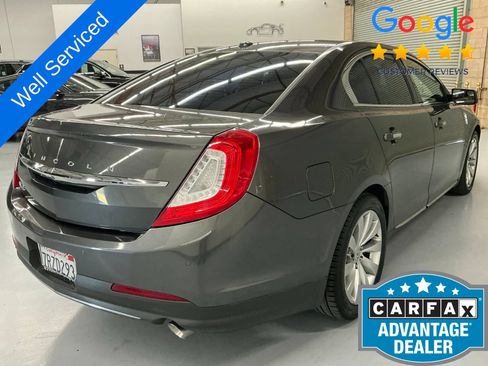 Used 2016 Lincoln MKS FWD image 5