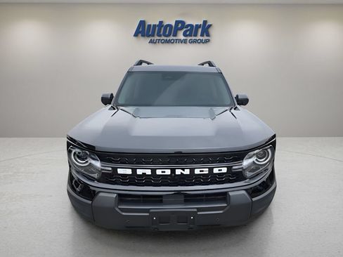 Used 2025 Ford Bronco Sport Outer Banks w/ Outer Banks Tech Package+ AWD/4WD image 2