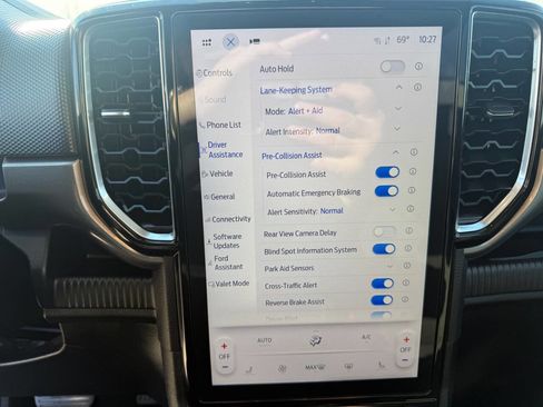 Used 2025 Ford Ranger XLT w/ Equipment Group 301A High image 28