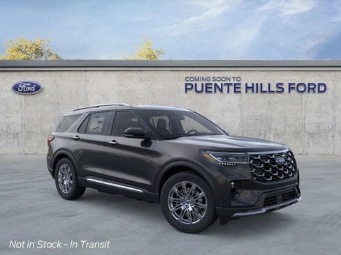 New 2026 Ford Explorer Platinum image 3