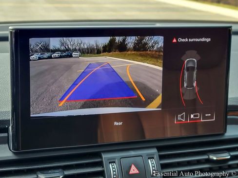 Used 2025 Audi Q5 2.0T Premium image 19