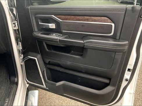 Used 2020 RAM 2500 Laramie image 21