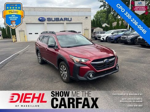 Used 2024 Subaru Outback Premium AWD/4WD image 1