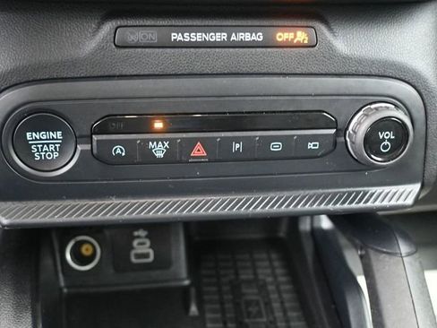 Certified 2025 Ford Bronco Sport Badlands AWD/4WD image 12