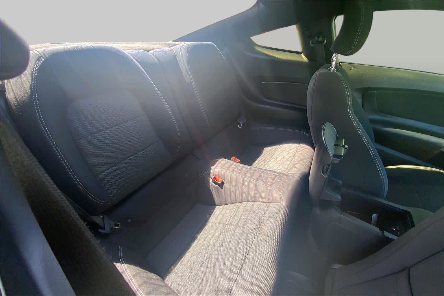 Used 2015 Ford Mustang Coupe w/ Equipment Group 051A RWD image 12