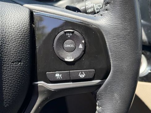 Used 2023 Honda Odyssey Touring image 16