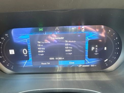Certified 2025 Volvo XC60 B5 Plus AWD/4WD image 22