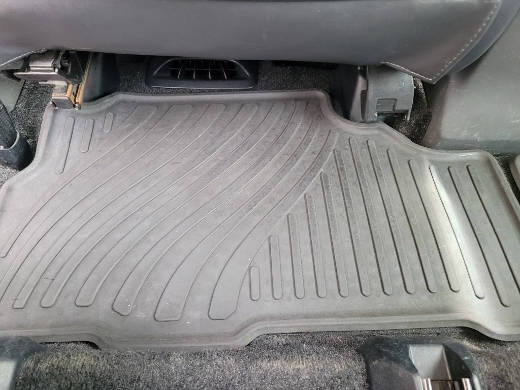 Used 2013 Toyota Prius V Five FWD image 44