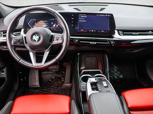 Used 2024 BMW X1 xDrive28i w/ Premium Package image 22